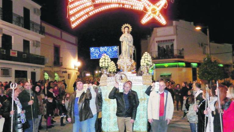 Lopera acompaña a su divina alcaldesa Lopera acompaña a su divina alcaldesa