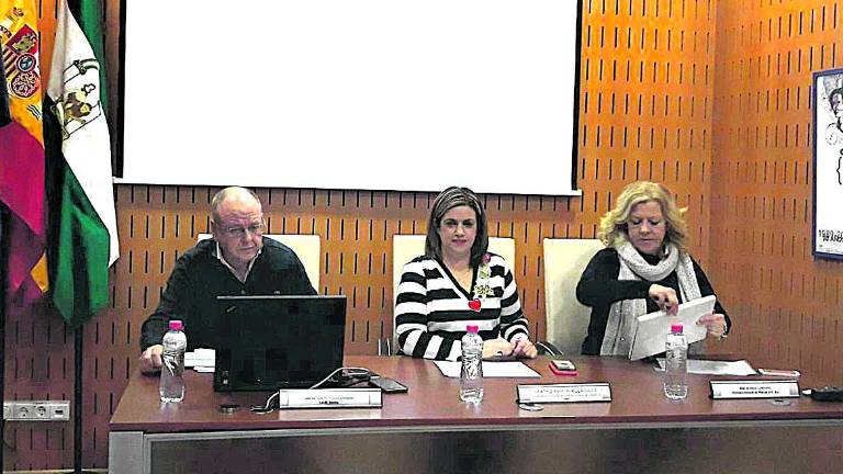 Las mujeres cobran un 23 por ciento menos Las mujeres cobran un 23 por ciento menos