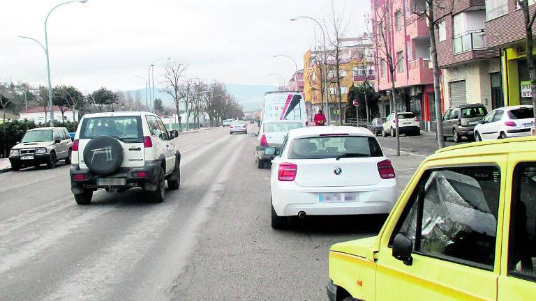 Quejas por el exceso de velocidad cerca del ferial Quejas por el exceso de velocidad cerca del ferial