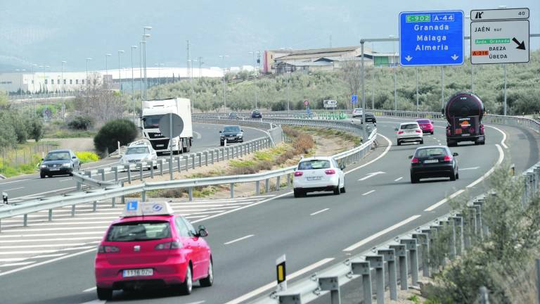 Tres accidentes con dos heridos en las carreteras Tres accidentes con dos heridos en las carreteras