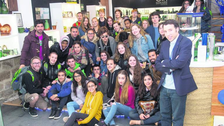 Estudiantes daneses en “Olivar y Aceite” Estudiantes daneses en “Olivar y Aceite”