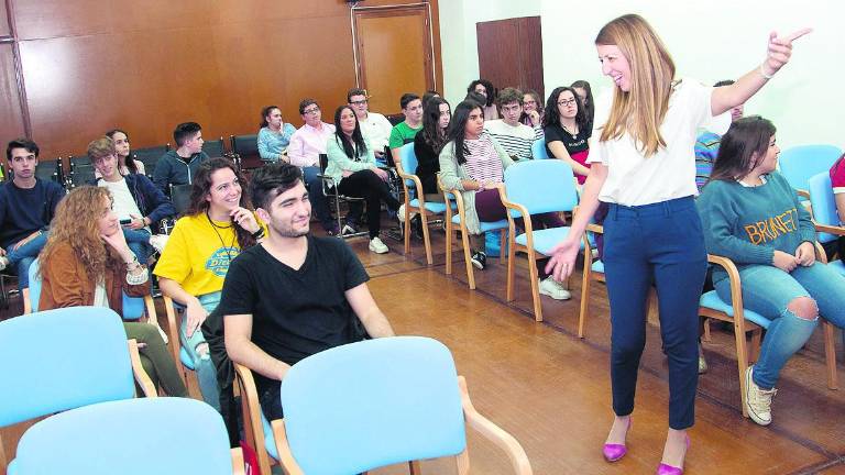 Taller de oratoria para solucionar problemas Taller de oratoria para solucionar problemas