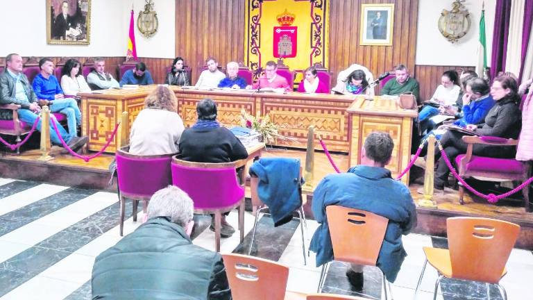 El PSOE continúa sin aprobar actas plenarias El PSOE continúa sin aprobar actas plenarias