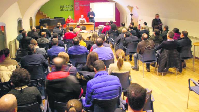 Encuentro para explicar la nueva ley de contratos Encuentro para explicar la nueva ley de contratos