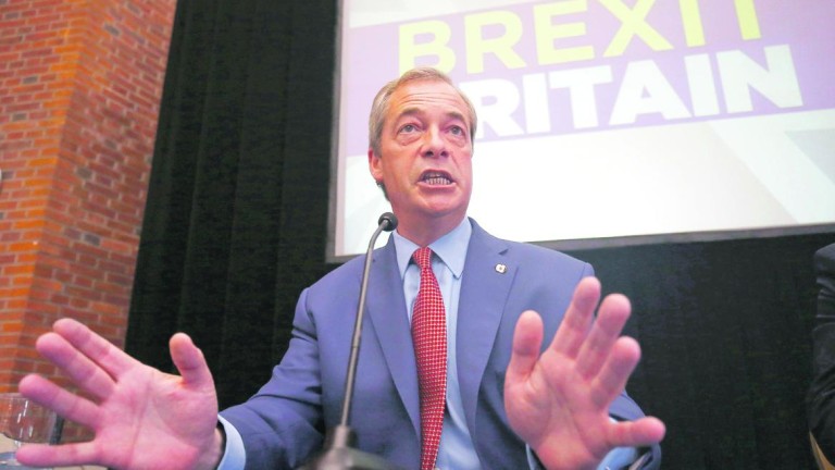 Dimisión de Nigel Farage tras la victoria del Brexit