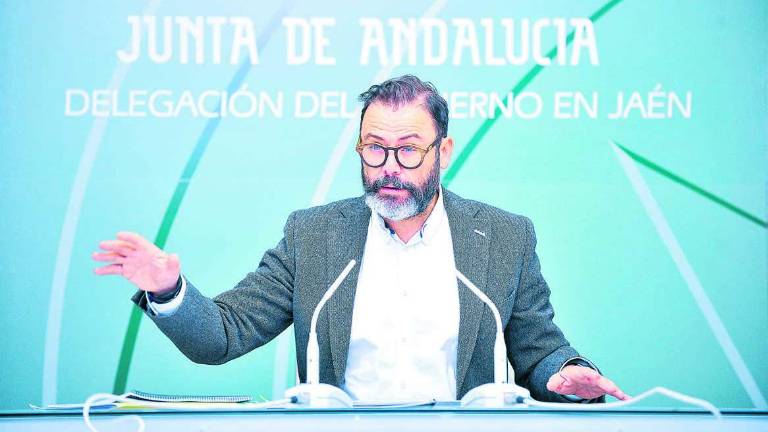 Las inversiones renuevan el transporte jiennense Las inversiones renuevan el transporte jiennense