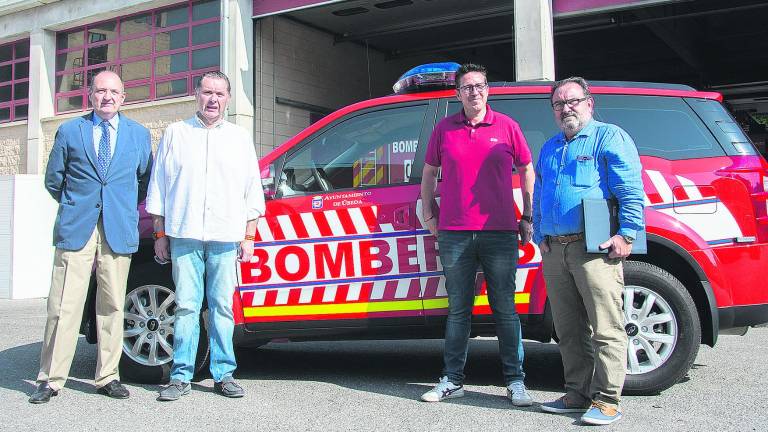 Nuevo todoterreno para los Bomberos Nuevo todoterreno para los Bomberos