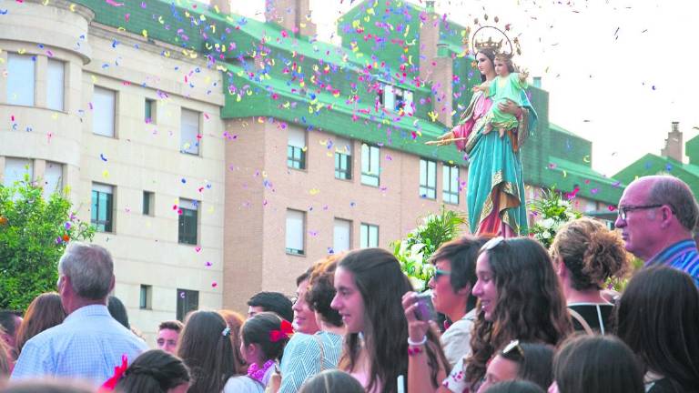 Fiestas en honor de María Auxiliadora Fiestas en honor de María Auxiliadora