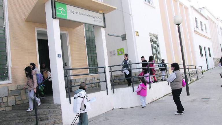 La Escuela de Idiomas estrena sede el día 15 La Escuela de Idiomas estrena sede el día 15