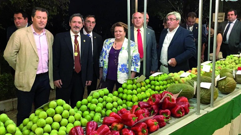 El concurso hortofrutícola marca la feria un año más