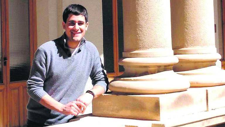 Enrique Cobo, premiado por un trabajo de ciberseguridad Enrique Cobo, premiado por un trabajo de ciberseguridad