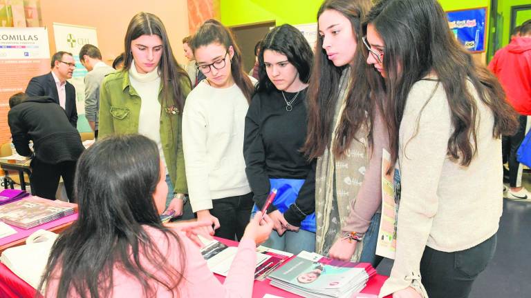 Un apoyo al alumnado en la elección del futuro laboral Un apoyo al alumnado en la elección del futuro laboral