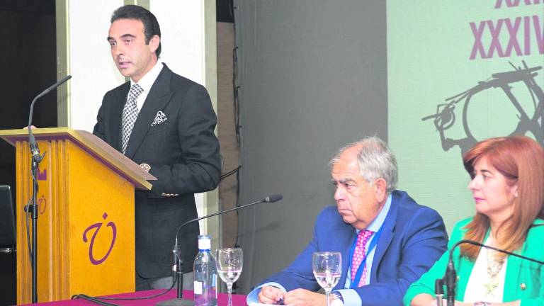 Ponce da las gracias a los “ángeles” de la enfermería