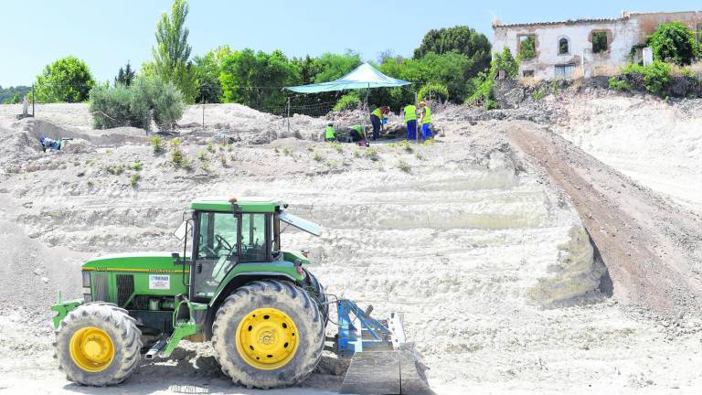Un juez investiga daños en un yacimiento romano Un juez investiga daños en un yacimiento romano