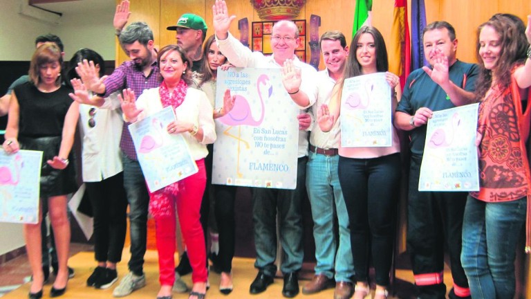 Una campaña contra el acoso sexual irrita a los flamencos