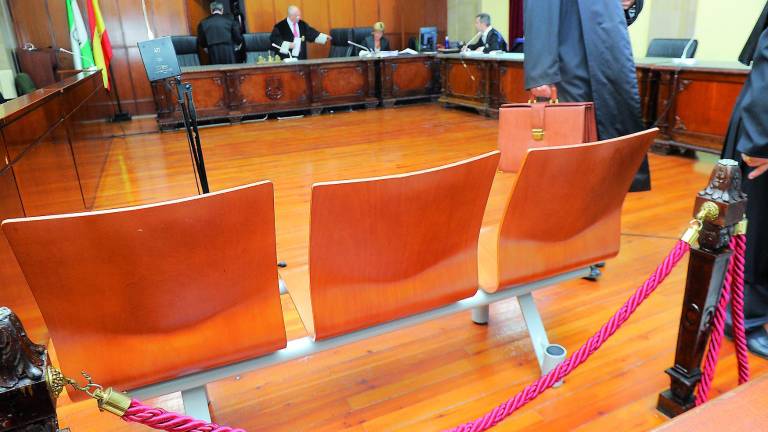 Macrojuicio por falsos accidentes con 57 acusados Macrojuicio por falsos accidentes con 57 acusados