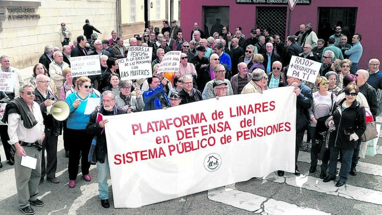 Los pensionistas se alzan por unas “pagas dignas”