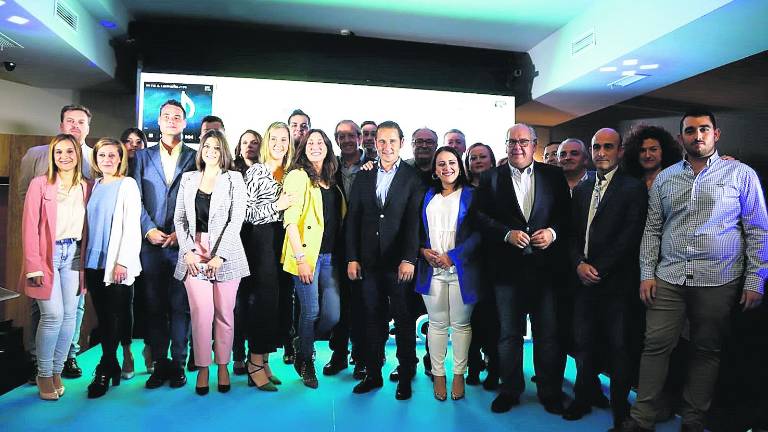 Los populares alaban la lista de Francisco Carmona Los populares alaban la lista de Francisco Carmona