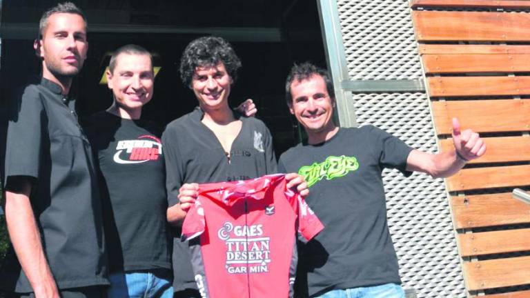 Apoyo de Luis Baños a Carrasco y Beltrán Apoyo de Luis Baños a Carrasco y Beltrán