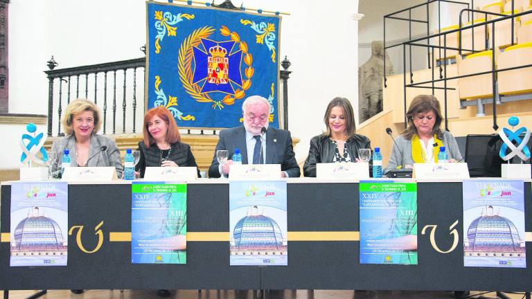 En torno a 400 enfermeros se dan cita en #Enferjaén En torno a 400 enfermeros se dan cita en #Enferjaén