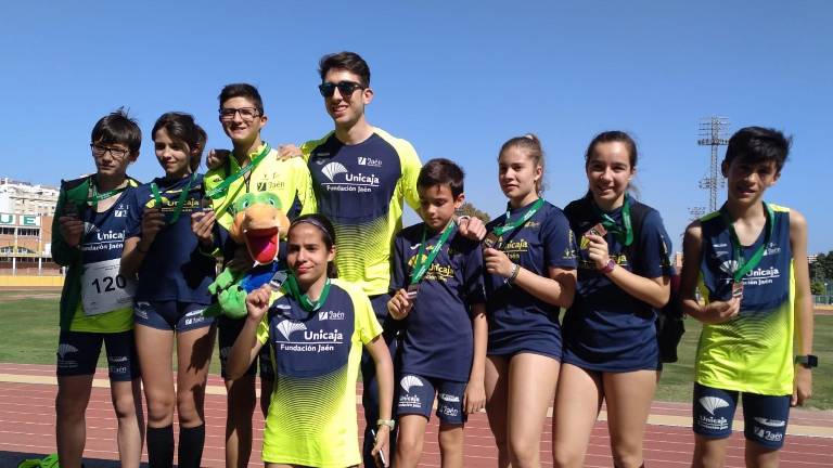 Ilusión en la pista de atletismo Ilusión en la pista de atletismo