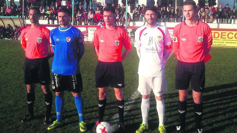 Una buena estrategia del Martos acaba con el Linares Una buena estrategia del Martos acaba con el Linares
