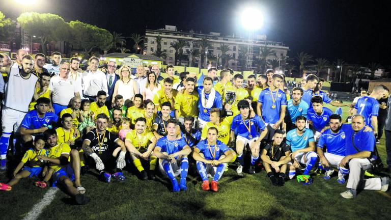 El color amarillo reina en una jornada histórica para el Navas