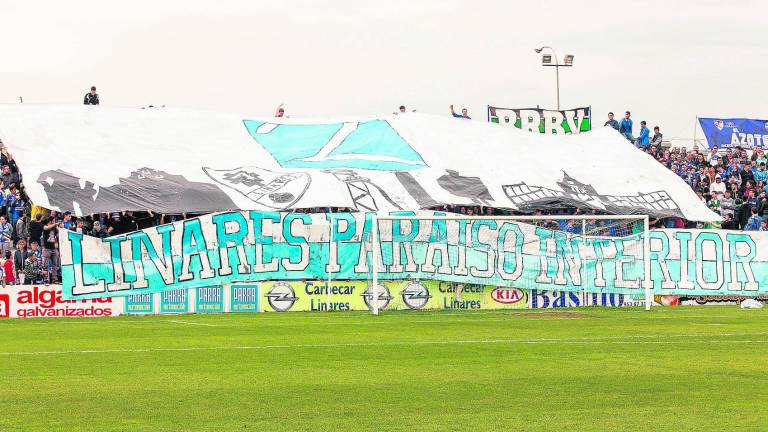 La afición azulilla se moviliza para la “final” del Colombino La afición azulilla se moviliza para la “final” del Colombino