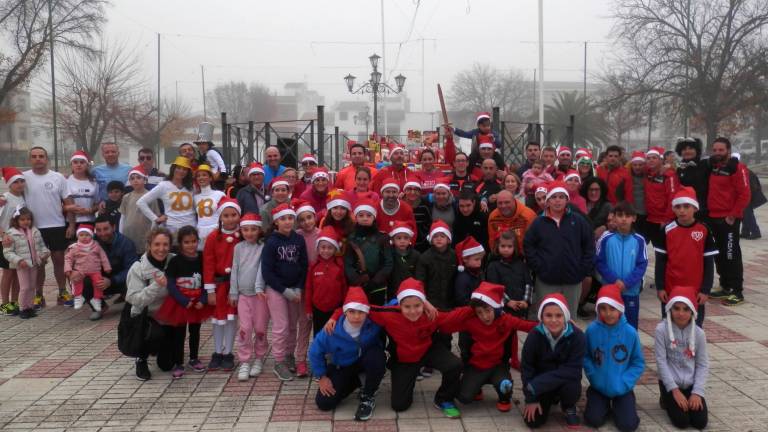 Una “San Silvestre” muy solidaria Una “San Silvestre” muy solidaria