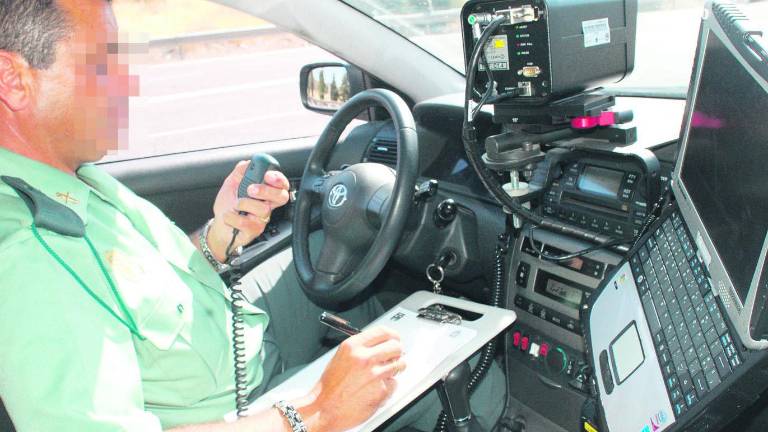 Récord de multas de tráfico con más de 97.900 denuncias Récord de multas de tráfico con más de 97.900 denuncias