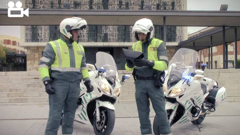 La divertida felicitación navideña de la Guardia Civil