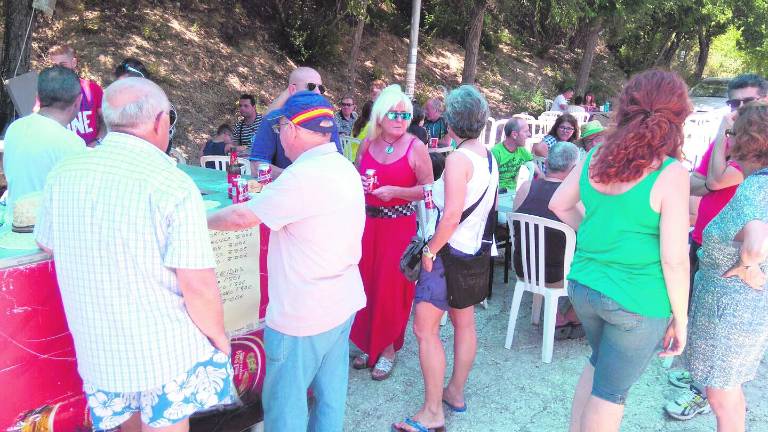 Un “brindis” en Puente Nuevo