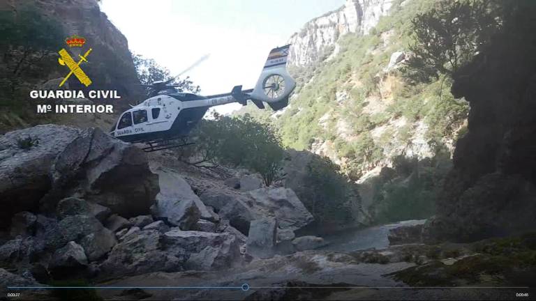 La Guardia Civil rescata a un barranquista tras sufrir un accidente en Cazorla