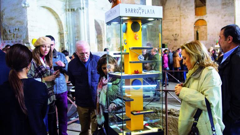 Puesta de largo de la colección de joyas de la firma De barro y plata Puesta de largo de la colección de joyas de la firma De barro y plata