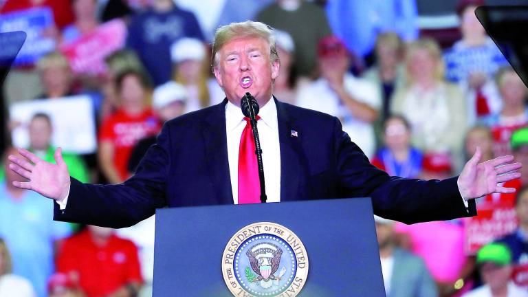 Trump dice que la Reserva Federal “se ha vuelto loca” Trump dice que la Reserva Federal “se ha vuelto loca”