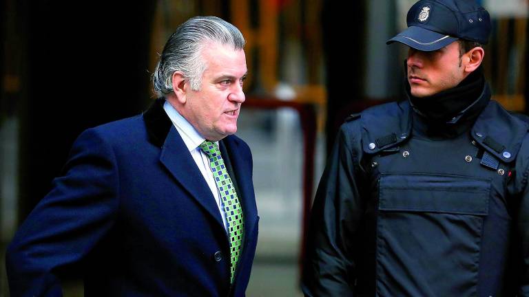 El juez de la “caja B” cita a declarar a Bárcenas y su mujer El juez de la “caja B” cita a declarar a Bárcenas y su mujer