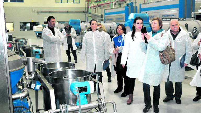 “Famtrip” en la almazara de Bailén “Famtrip” en la almazara de Bailén