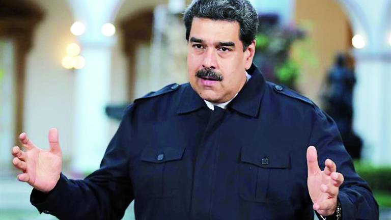 Maduro pide lealtad a los militares para superar la crisis Maduro pide lealtad a los militares para superar la crisis