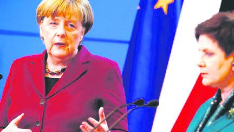Merkel asegura que Europa debe discutir sobre la OTAN
