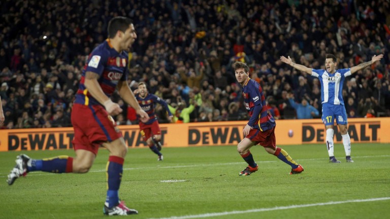 Messi conduce al Barcelona a la remontada en la Copa del Rey
