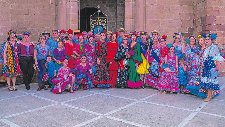 Peregrinos hacia El Batanejo Peregrinos hacia El Batanejo