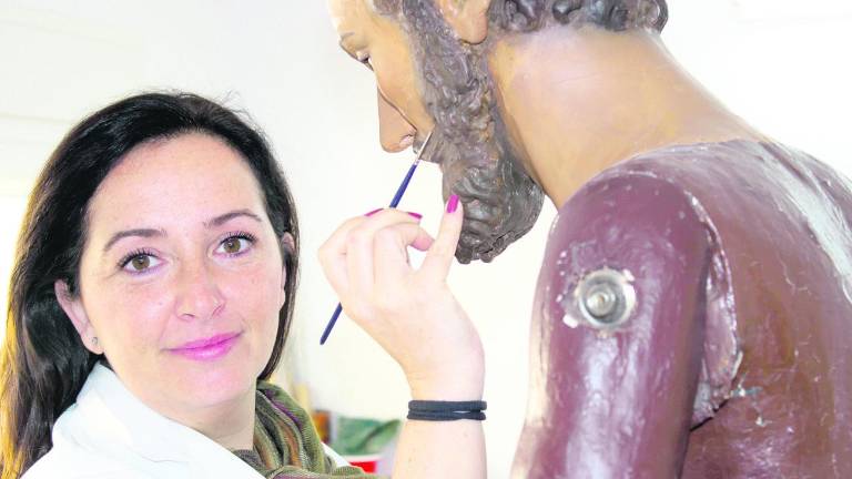 Con el “botiquín” a punto para la Semana de Pasión Con el “botiquín” a punto para la Semana de Pasión