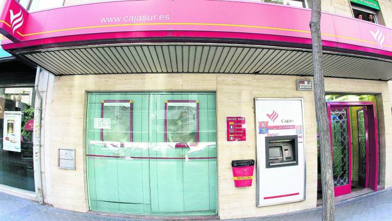 La actividad de CajaSur crea un impacto de 4.081 millones de euros en Andalucía La actividad de CajaSur crea un impacto de 4.081 millones de euros en Andalucía