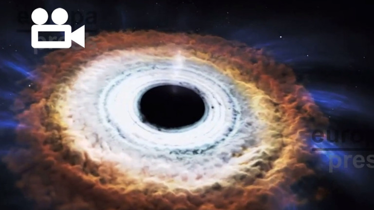 Un telescopio captura un agujero negro del tamaño de la Tierra