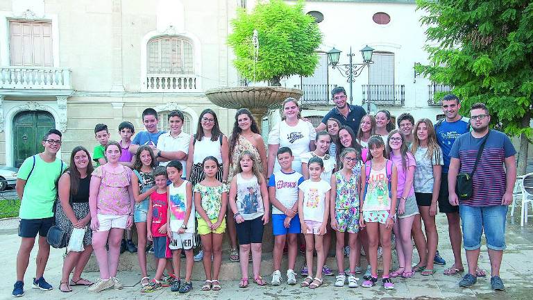 “Las Lágrimas” y los jóvenes “Las Lágrimas” y los jóvenes