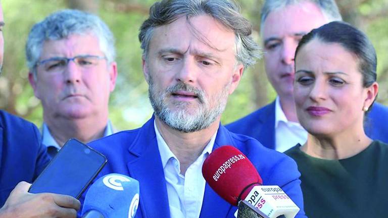 El incendio de La Granada de Riotinto arrasa 4.000 hectáreas El incendio de La Granada de Riotinto arrasa 4.000 hectáreas