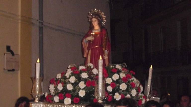 Frailes espera la salida de su Virgen