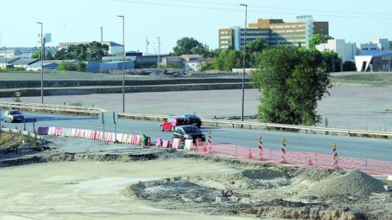 Las obras en el Jaén Plaza cortan mañana el tráfico