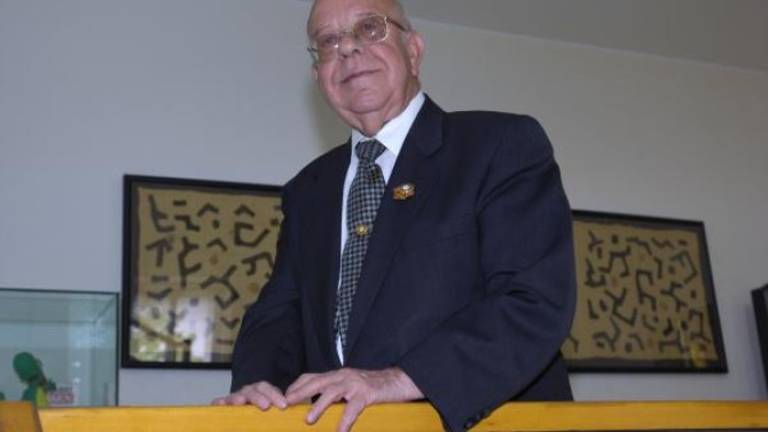“Mi respeto a su fe y mi admiración a su persona” “Mi respeto a su fe y mi admiración a su persona”