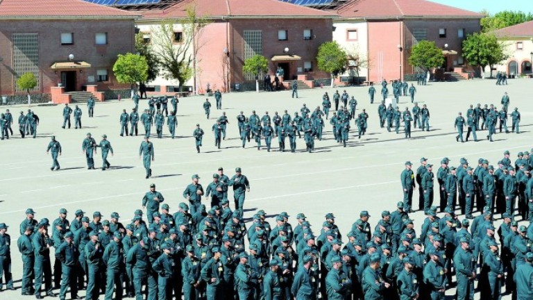 Formación conjunta hispano-francesa de alumnos de la Guardia Civil de Baeza en Dijon